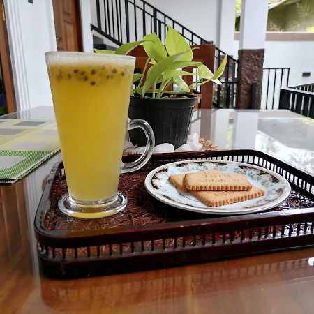 Ceylonima Home Stay Anuradhapura Bagian luar foto