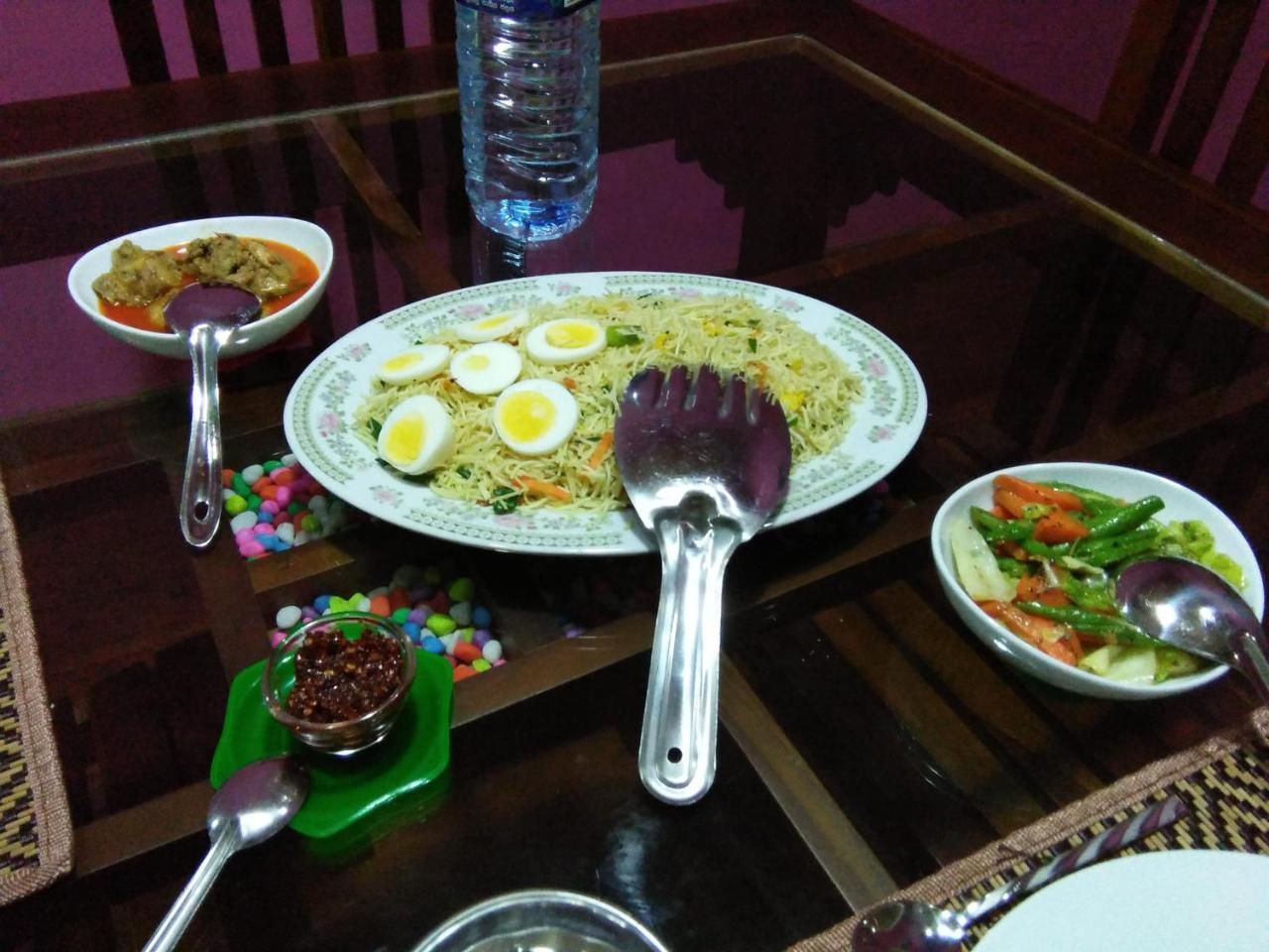 Ceylonima Home Stay Anuradhapura Bagian luar foto